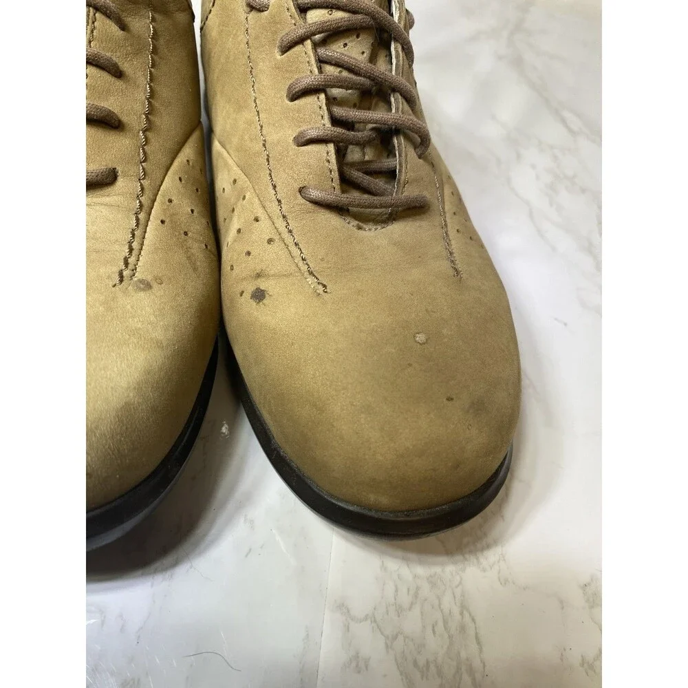 ARAVON  Womens Farren Oxford Shoes, Brown Nubuck Suede Leather, Size 8 EE